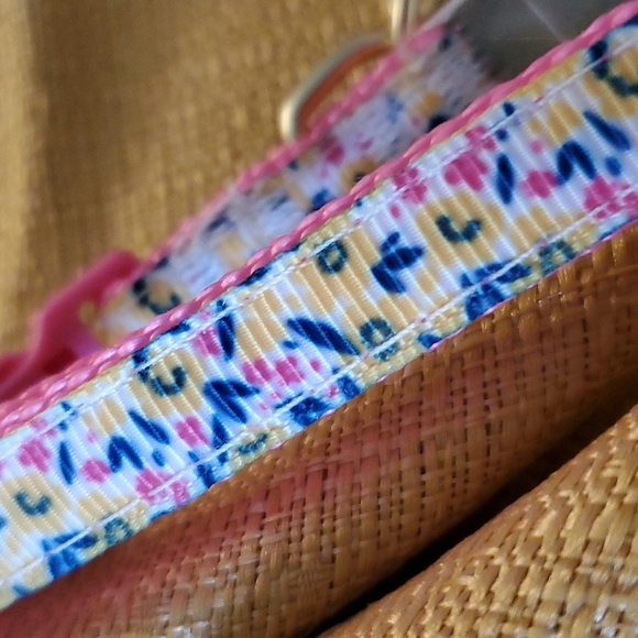 Cat Collar - Picture 3 of 5